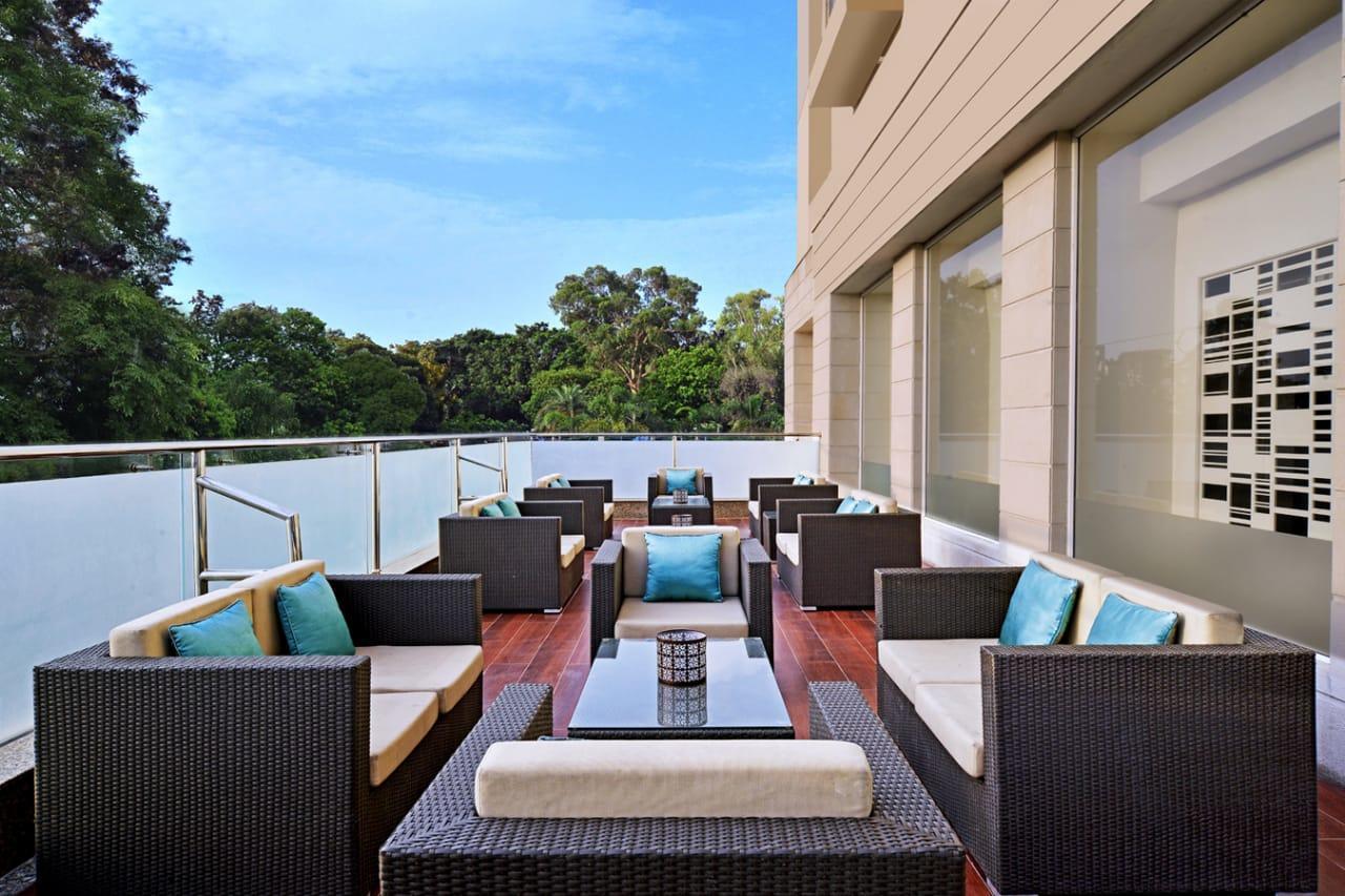 Golden Sarovar Portico Amritsar Exterior photo